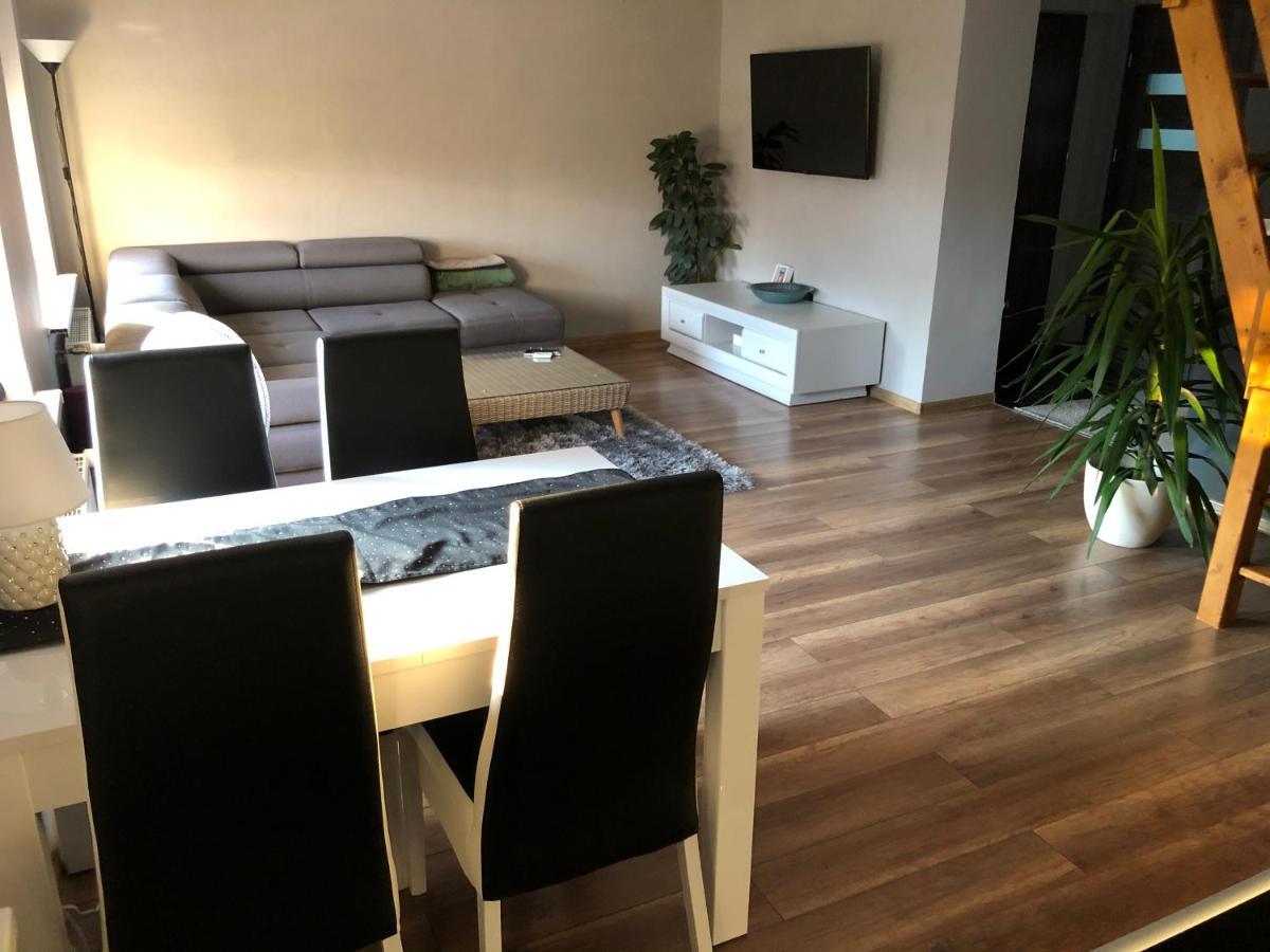 Apartament Moniuszki Kedzierzyn-Kozle Exterior foto